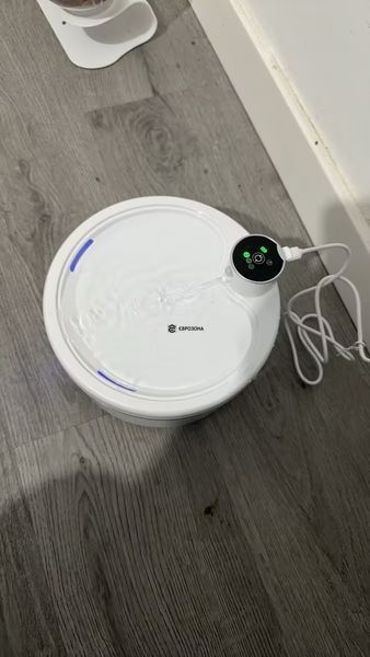 Автопоїлка для котів і собак бездротова з датчиком руху 2.5 Л (WATER_DISP_WHITE3) фото