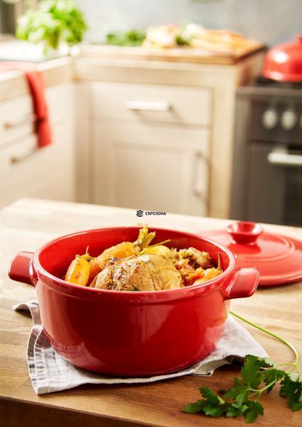 Каструля з кришкою Emile Henry Cookware 2,5 л червона (344525) фото