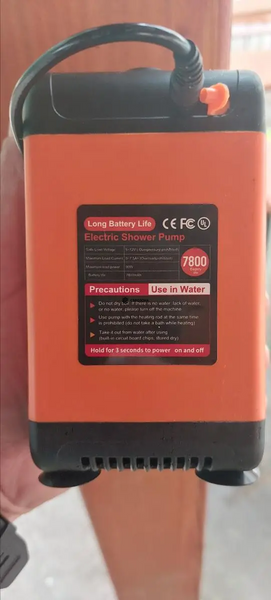 7800 mAh - Автономный переносной душ со встроенным аккумулятором и датчиком температуры (SHOWER-7200T2) фото